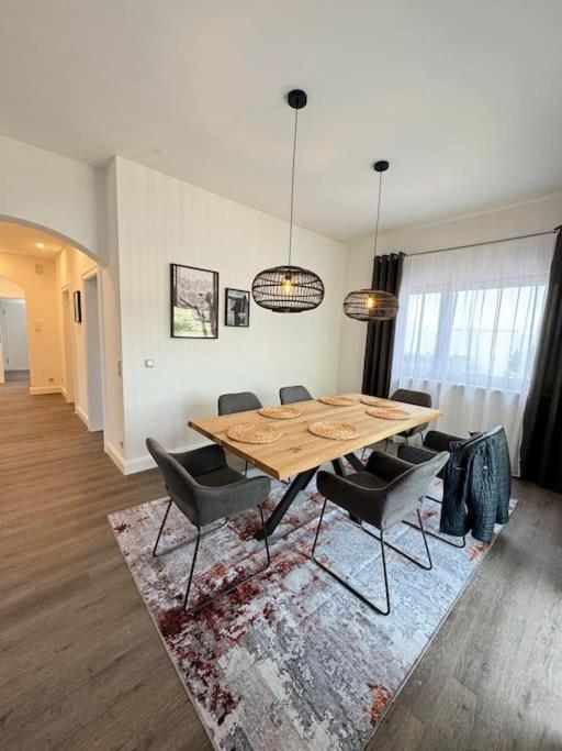 220 Qm Penthouse Wohnung Mit Fahrstuhl - Ohne Spa MHG Extérieur photo