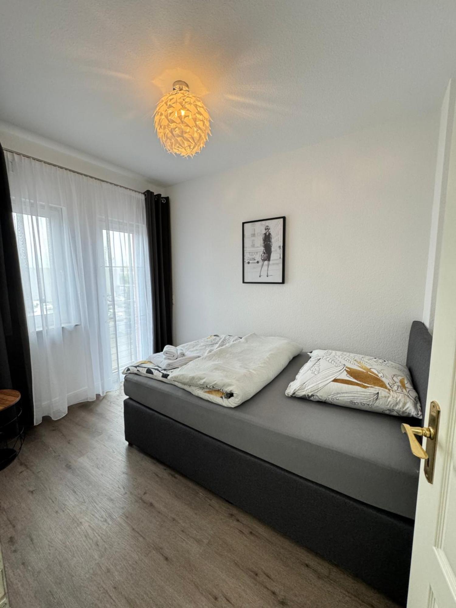 220 Qm Penthouse Wohnung Mit Fahrstuhl - Ohne Spa MHG Extérieur photo